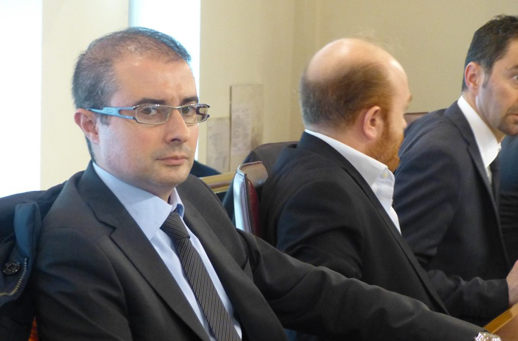 SAN MASSIMO DI PENNE ULTIMATUM DI PETTINARI ALL’ASSESSORE VERI’