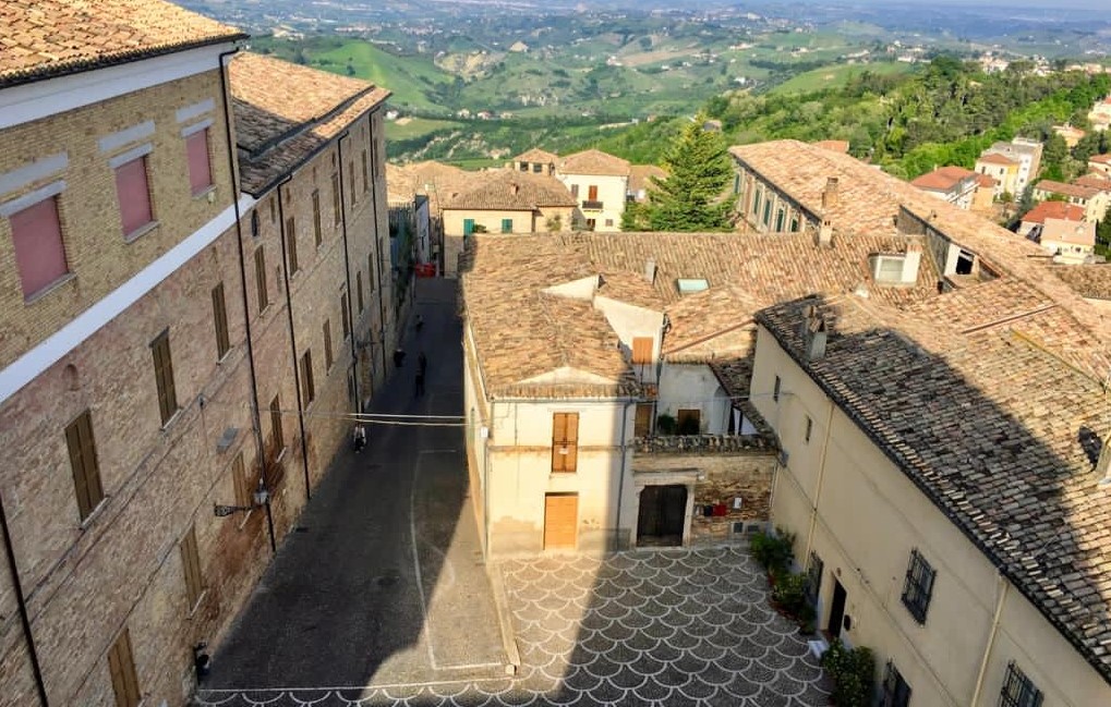 PENNE: PROGETTO “INVITO” OSPITALITÀ DI CHARME NEL CENTRO STORICO   Il nuovo progetto turistico definirà un nuovo standard per la ricettività nelle Terre Vestine e nella Regione Abruzzo