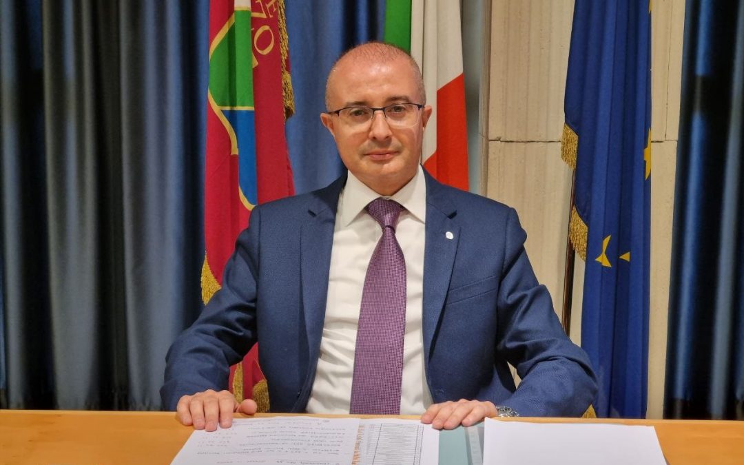 I DATI ASL PESCARA, QUASI UN ANNO DI ATTESA PER VISITE ED ESAMI  Pettinari: “situazione desolante, servizi congestionati da una pessima gestione del centrodestra della sanità pubblica”