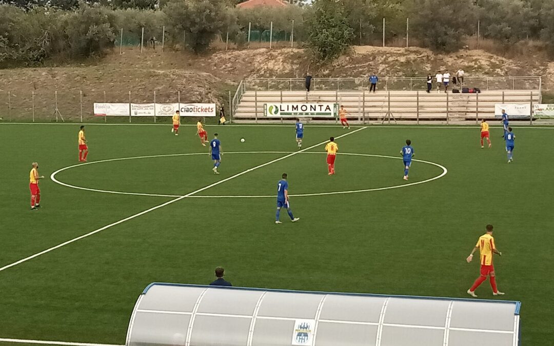 PIANELLA CALCIO, CONTRO IL NEW CLUB VILLA MATTONI PAREGGIO AMARO  Mister Contini: “Peccato vedersi recuperare a pochi secondi dalla fine”