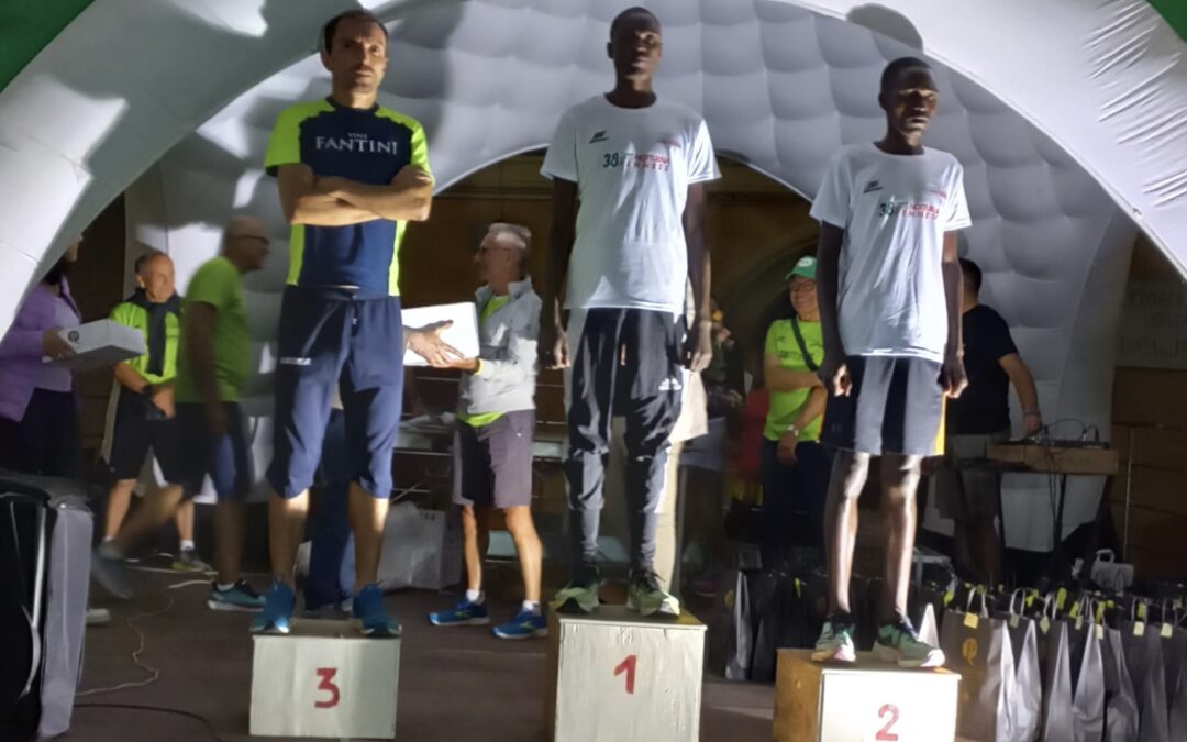 PENNE: NIBUMONA ACCENDE LA NOTTE DEL PODISMO