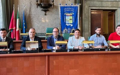 DE MARTINIS: PROSEGUONO I LAVORI SULLA SP 8 DA PENNE A FARINDOLAScorrano: i lavori per ,67 milioni di euro si concluderanno a maggio 2024